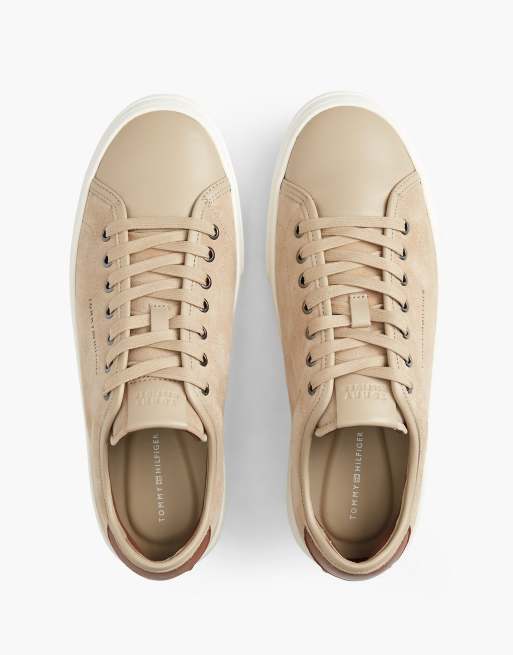 Tommy Hilfiger New york label suede contrast heel trainers in beige, 3 of 7