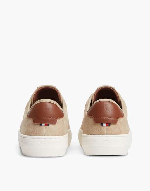 Tommy Hilfiger New york label suede contrast heel trainers in beige, 4 of 7