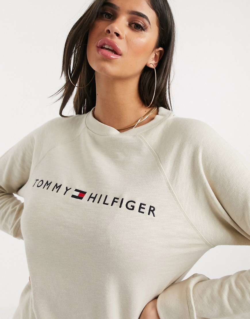 Tommy Hilfiger – Original – Ljusbeige sweatshirt med logga-Gräddvit