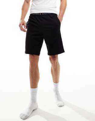 original lounge shorts in black