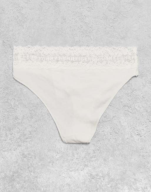 Tommy Hilfiger - Pakke med 3 par bikinitrusser i sort/hvid/beige med logo og blonder, 3 af 3
