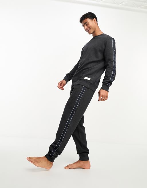 Tommy Hilfiger - Pantalon de jogging confort avec bande à logo - Gris, 4 de 4