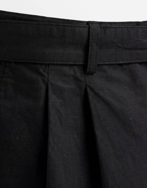 Tommy Hilfiger - Pantaloncini comodi in misto lino a pieghe neri con cintura, 8 di 9