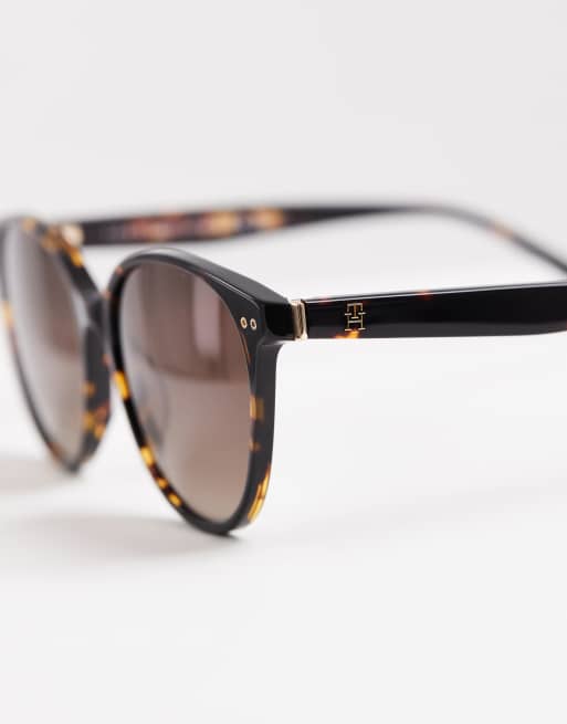 Tommy Hilfiger - Panthos - Zonnebril in havana bruin, 2 van 3