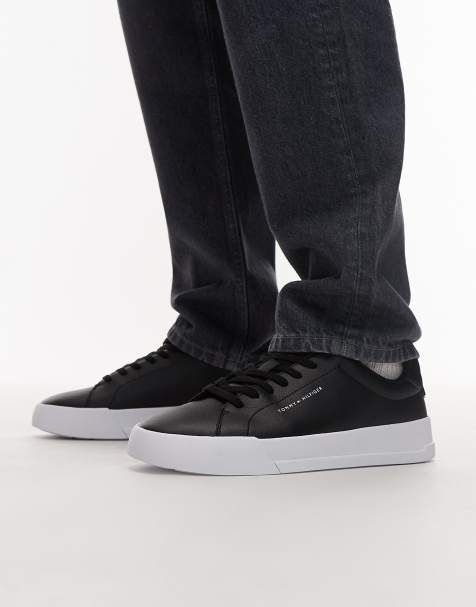 Tommy Hilfiger Pebble grain court trainers in black - view 1