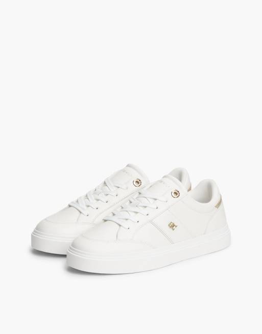 Tommy Hilfiger Pebble grain leather cupsole trainers in ecru, 2 of 7