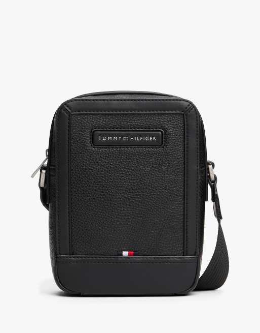 Tommy Hilfiger Pebble grain logo crossbody reporter bag in black