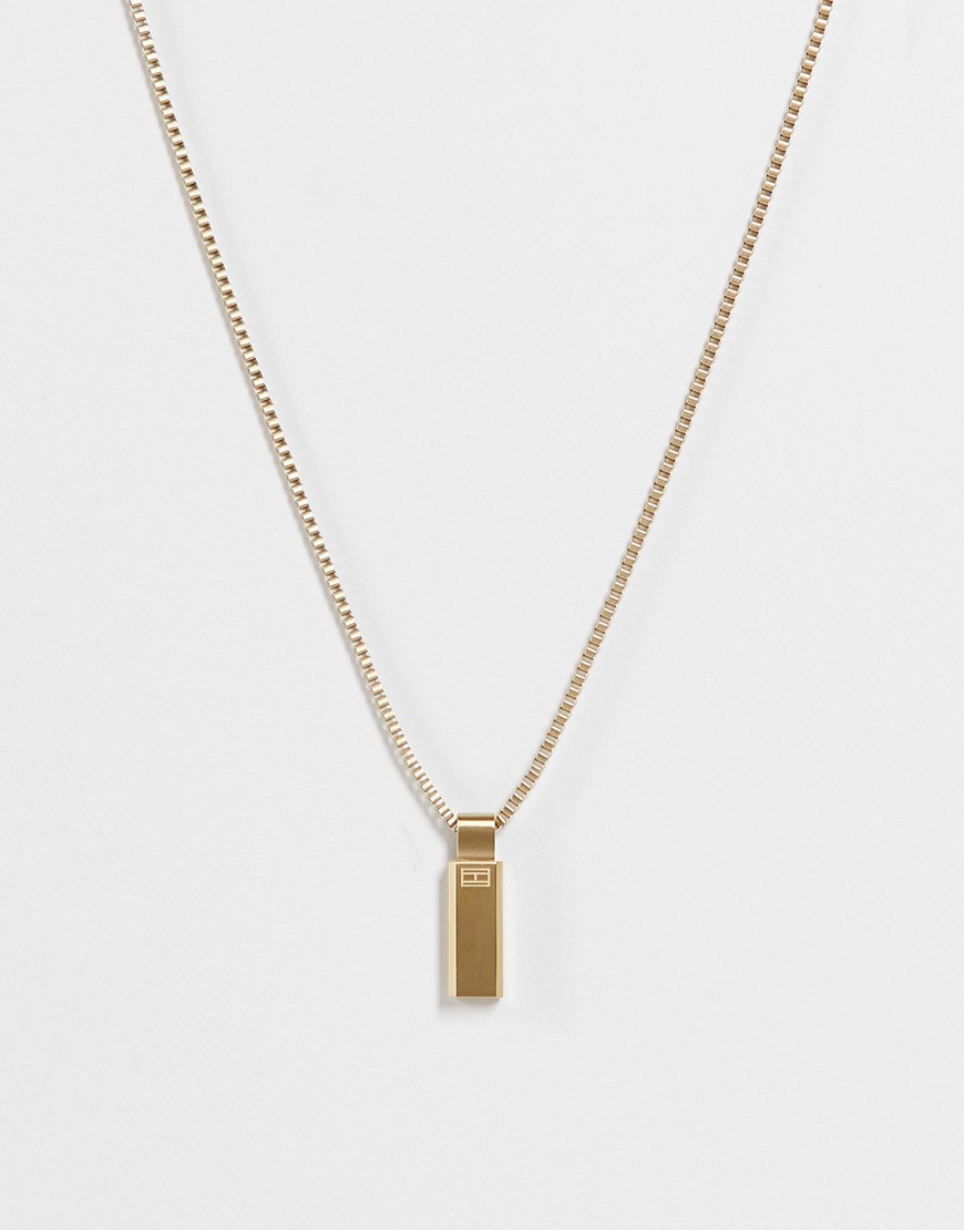 Tommy Hilfiger pendant necklace in gold