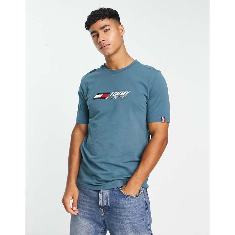 Tommy hilfiger t shirt big clearance logo