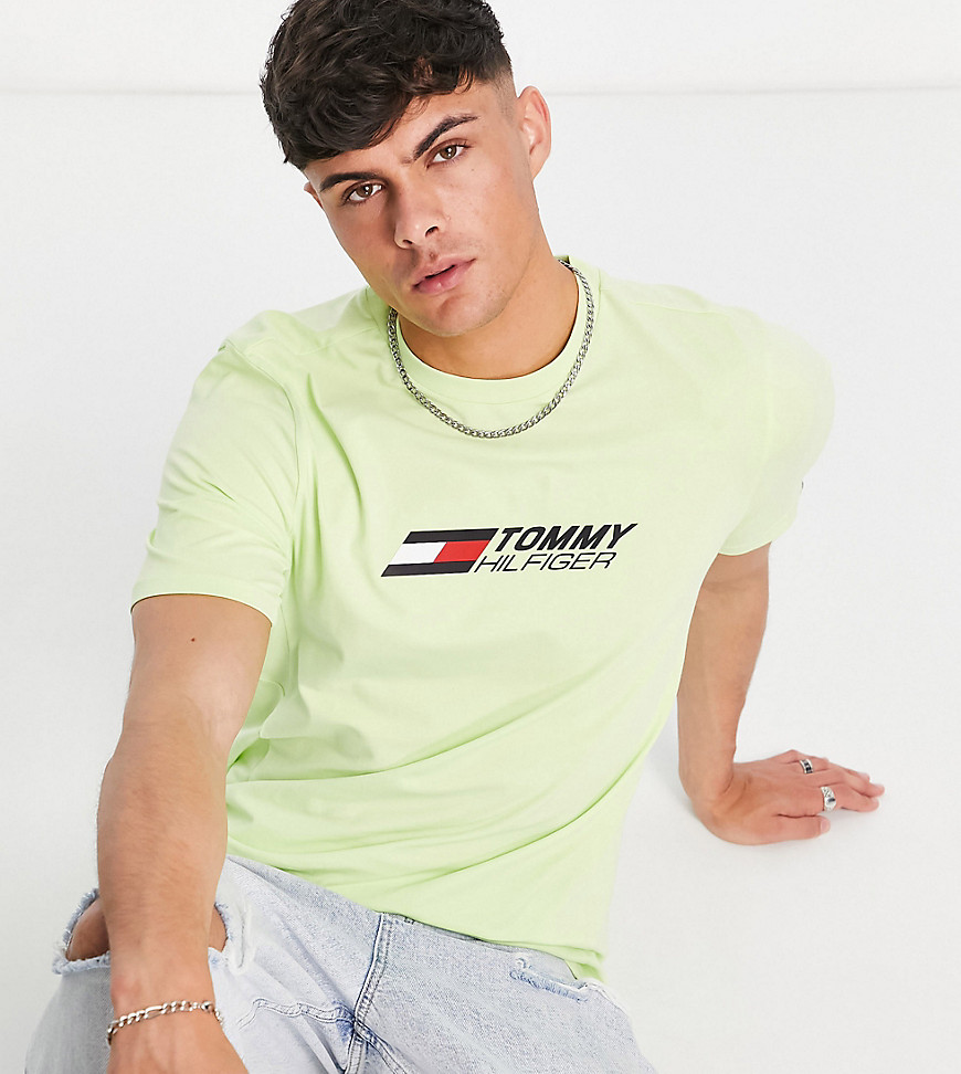 Tommy Hilfiger Performance essentials cotton big logo t-shirt in yellow - YELLOW