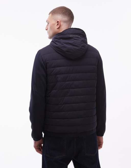 Tommy Hilfiger – Performance – Marinblå vadderad jacka med huva, 3 av 5
