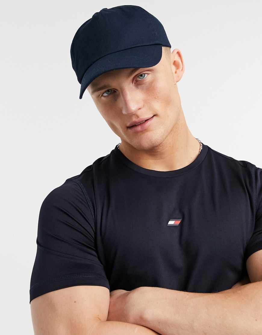 Tommy Hilfiger - Performance - Slim-fit trainingshirt met vlaglogo in desert sky navy-Marineblauw