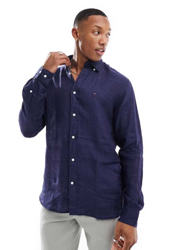 Tommy Hilfiger - pigment dyed solid regular fit shirt in navy