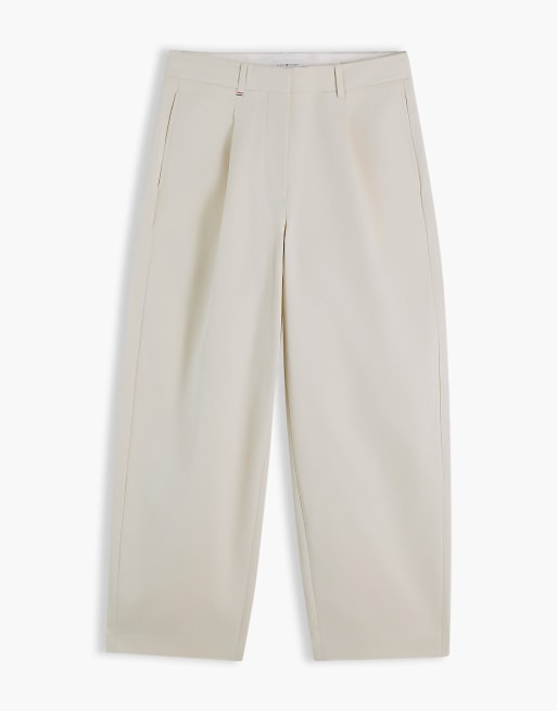 Tommy Hilfiger Pleated barrel chinos in light silt, 5 of 6