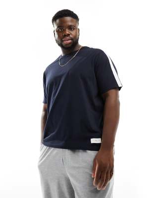 Tommy Hilfiger Plus - Lounge T-shirt met logo en logobies in marineblauw