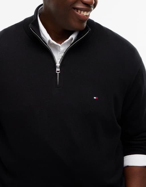 Tommy Hilfiger Plus Pullover mit Viertelreißverschluss in Schwarz, 3 von 7