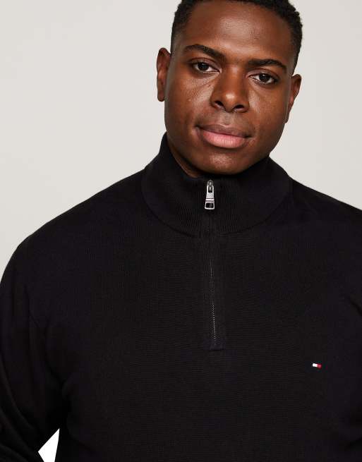 Tommy Hilfiger Plus Pullover mit Viertelreißverschluss in Schwarz, 4 von 7