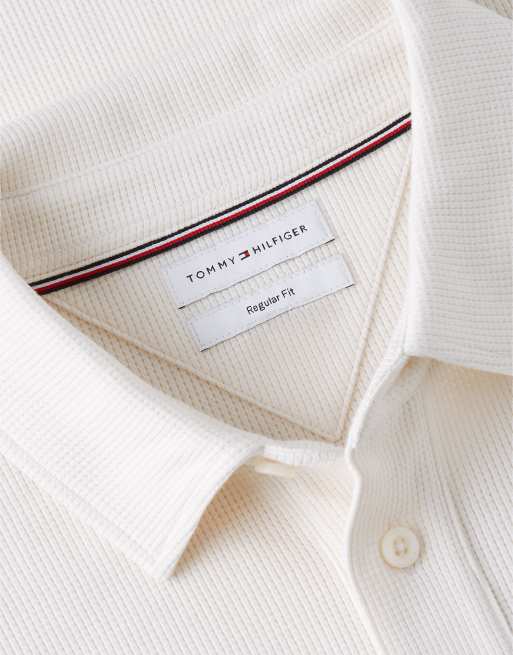 Tommy Hilfiger polo en maille gaufrée coupe regular couleur pétale ivoire, 6 de 6