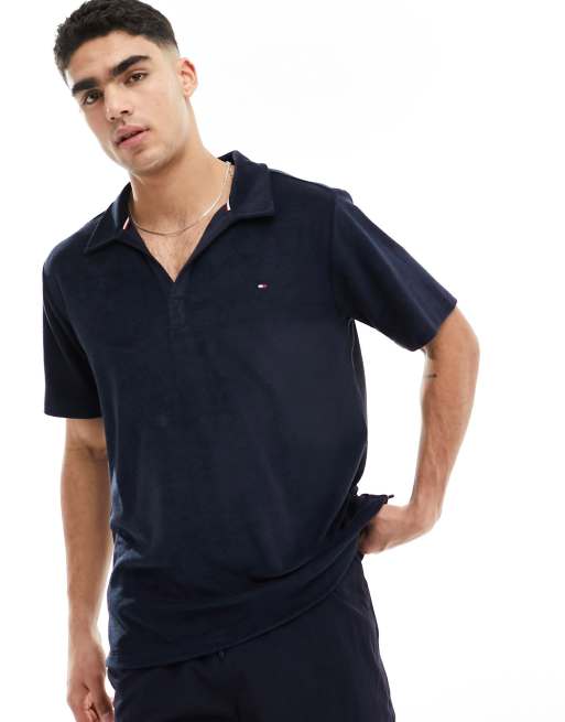 Tommy Hilfiger polo shirt in Navy with flag motif | ASOS