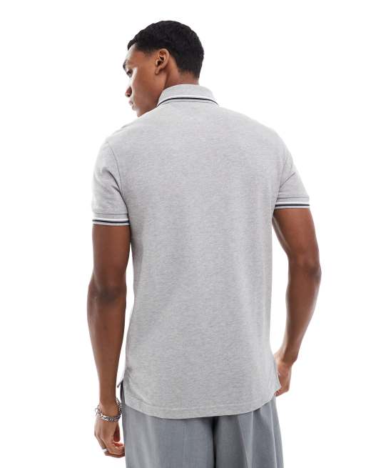 Tommy Hilfiger – Polohemd in Grau mit Zierstreifen und schmalem Schnitt, 4 von 4
