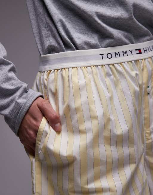 Tommy Hilfiger poplin boxer shorts in butter yellow stripe, 4 of 5