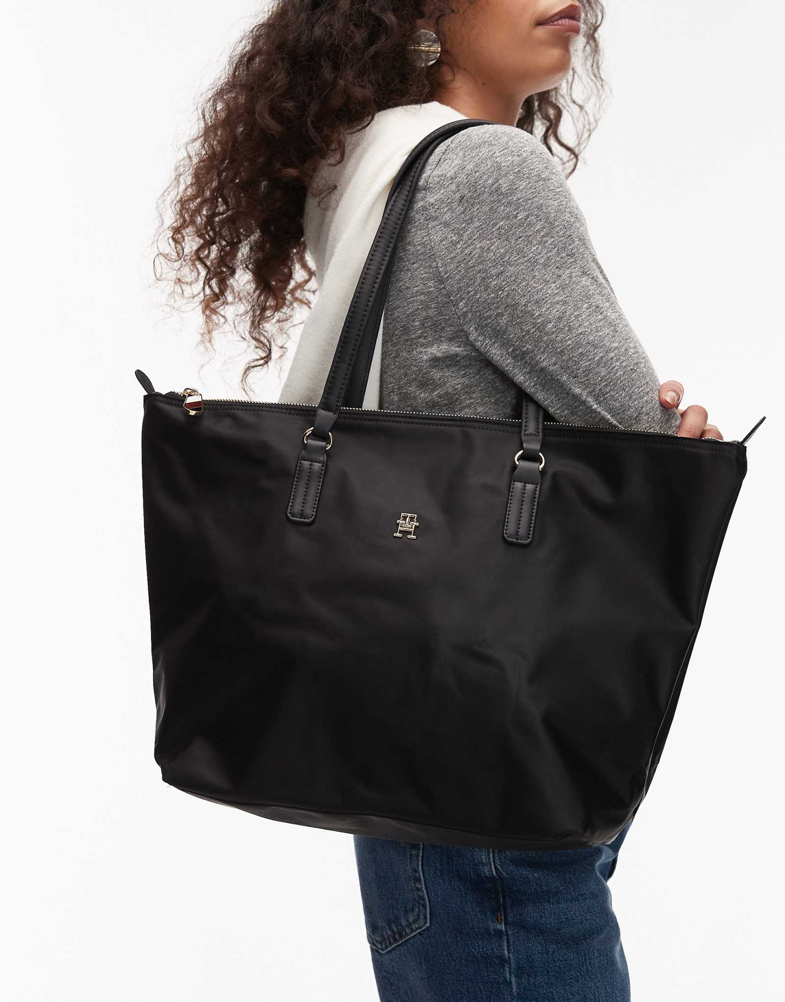 Сумка-тоут Tommy Hilfiger poppy черного цвета