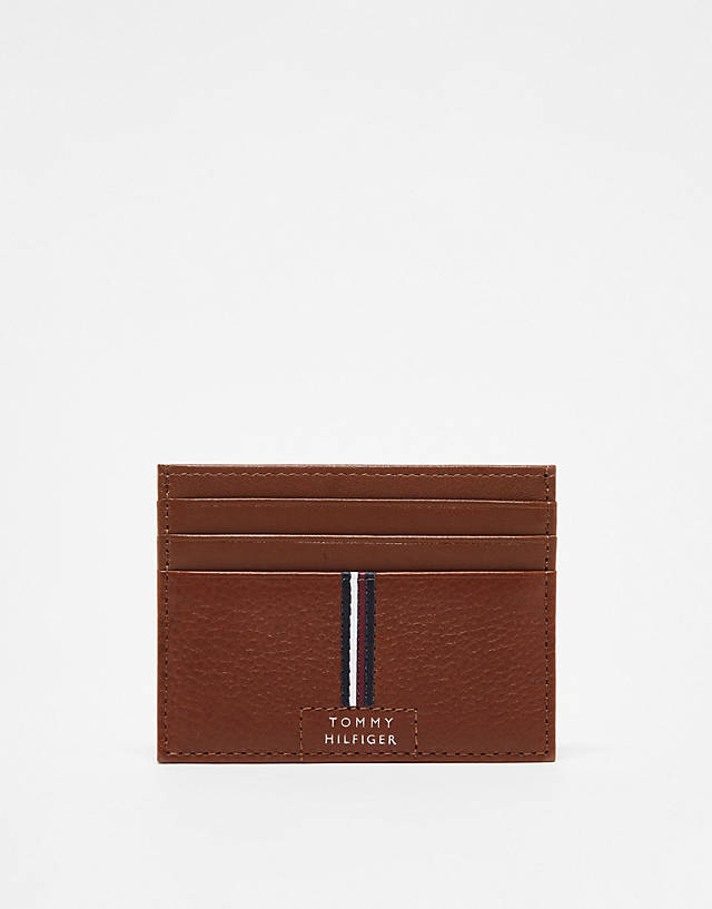 Tommy Hilfiger - premium leather credit card holder in brown