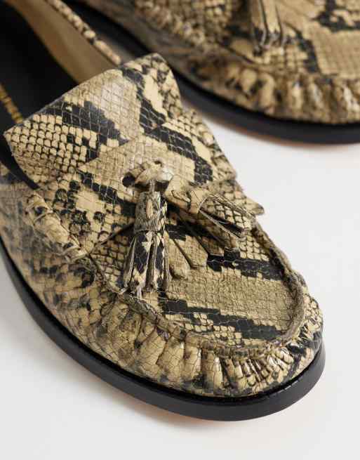 Tommy Hilfiger premium loafers z frędzlami i wzorem węża w beżu, 3 z 4