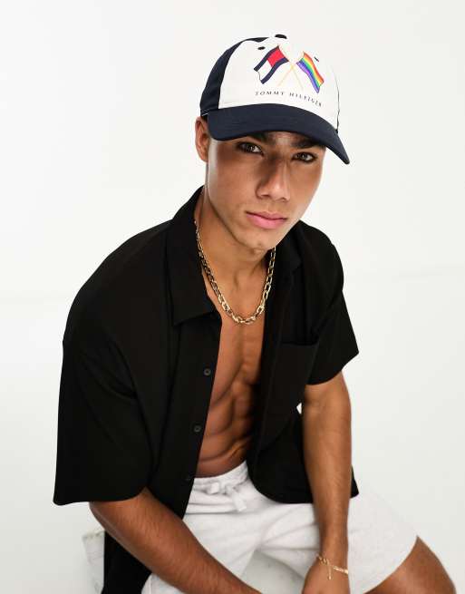 Credential Sanctuary sende Tommy Hilfiger pride cap | ASOS