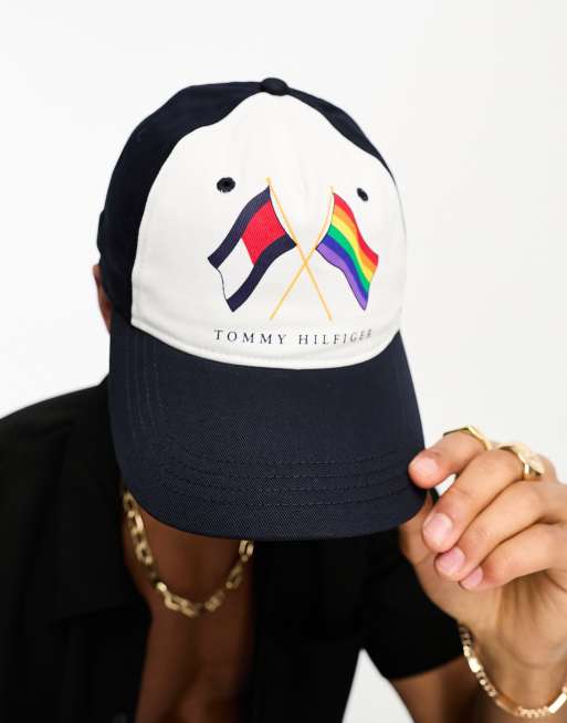 Tommy store hilfiger pride