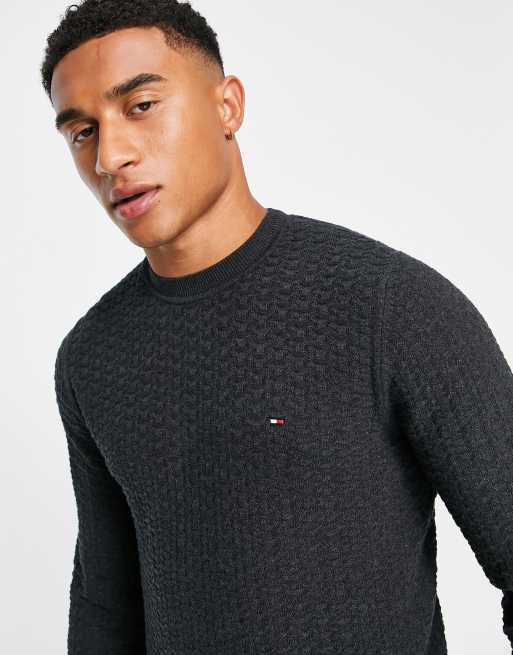 Tommy Hilfiger - Pull en maille structurée fantaisie à logo drapeau - Gris  foncé chiné