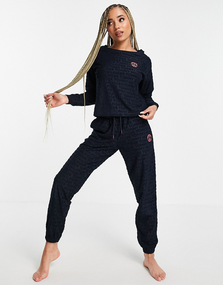 Tommy Hilfiger Retro Towelling Sweatpants In Navy
