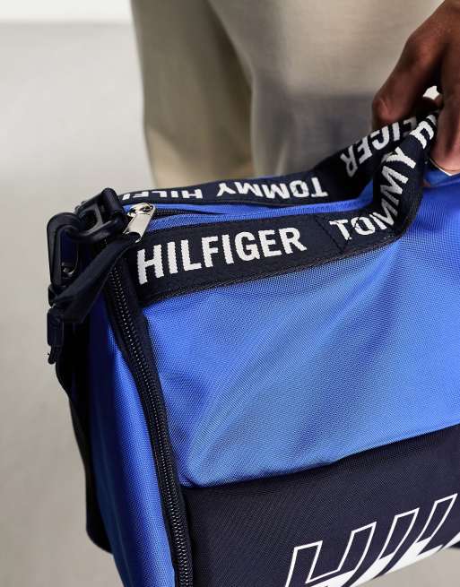 Tommy hilfiger sports discount bag