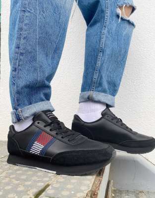 tommy flag trainers