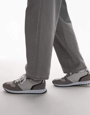 Tommy Hilfiger Runner Sneakers In Gray