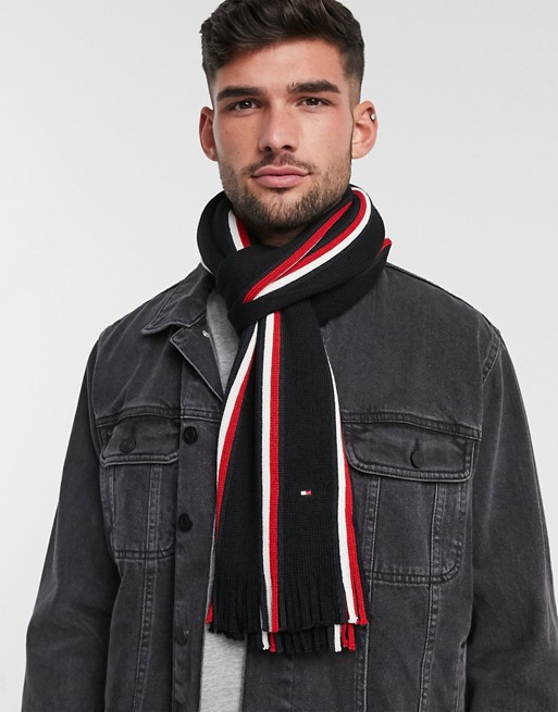Tommy Hilfiger scarf in black with stripes