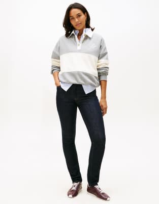 Tommy Hilfiger - Schmal geschnittene Jeans in Dunkelblau mit mittelhohem Bund