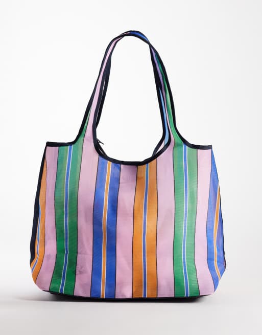 Tommy Hilfiger script logo mesh tote beach bag in multi, 3 of 4