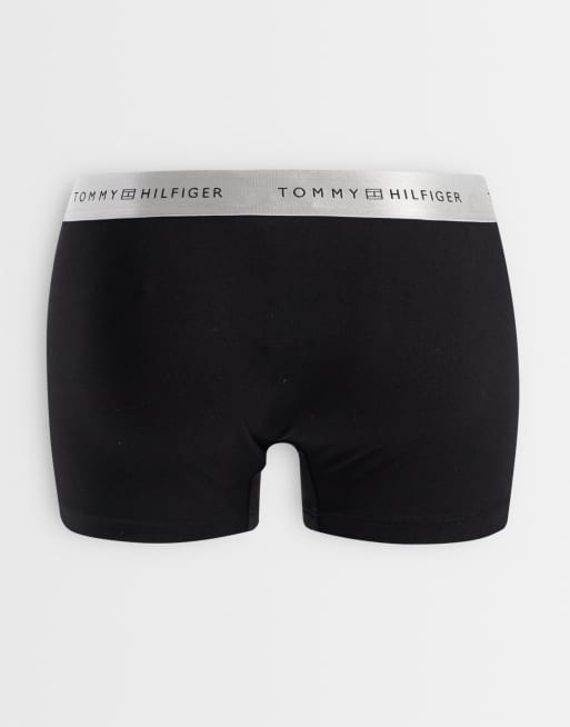 Tommy Hilfiger Signature Cotton 3 pack trunks in black with silver/grey/black waistbands, 3 of 3