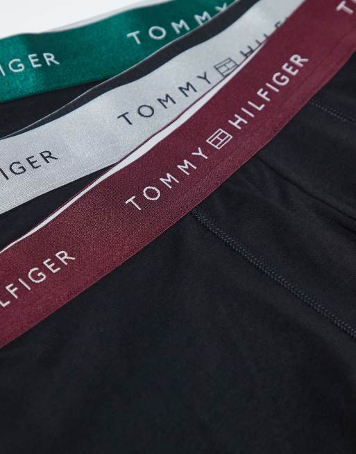 Tommy Hilfiger signature cotton essentials 3 pack briefs in black with metallic waistbands, 2 of 3