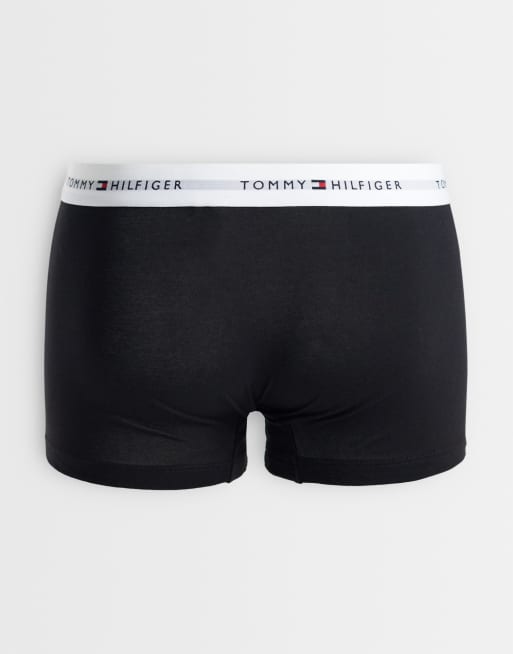 Tommy Hilfiger Signature Cotton Essentials 5 pack boxer briefs in black with white waistbands, 3 of 3