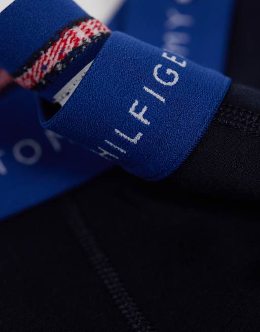 Tommy Hilfiger – Signature Cotton – Svarta boxershorts med blå/vinröda midjeband, 3-pack, 2 av 3