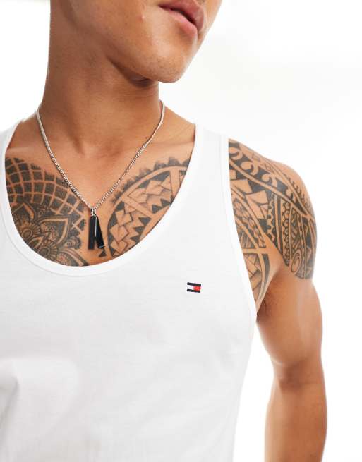 Tommy Hilfiger Signature Essential 3 pack tank top in white, 4 of 4