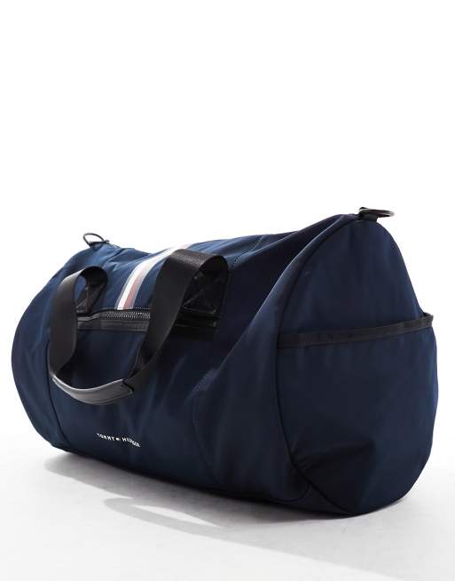 Tommy Hilfiger Skyline Sac polochon rayures Bleu nuit ASOS