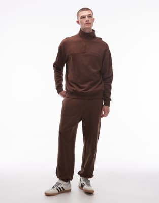 Tommy Hilfiger Small Logo Half Zip Sweatshirt In Brown