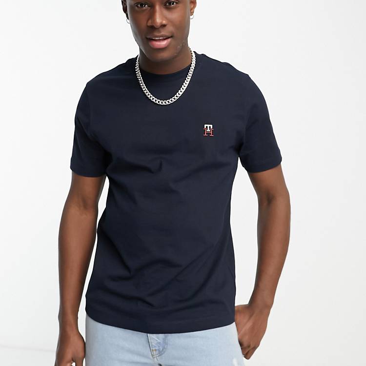 Tommy Hilfiger small logo T-shirt in navy | ASOS
