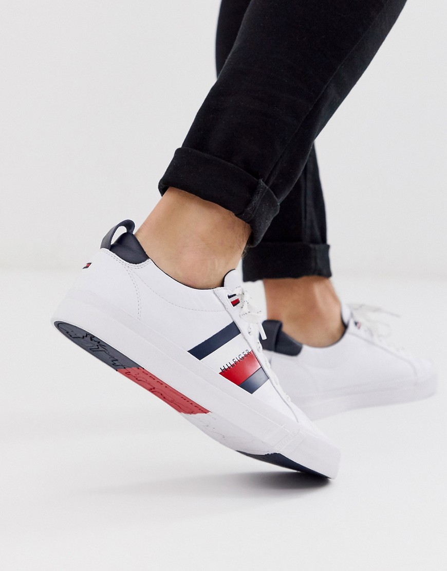 Tommy Hilfiger - Sneakers bianche in pelle con righe del logo laterali-Bianco