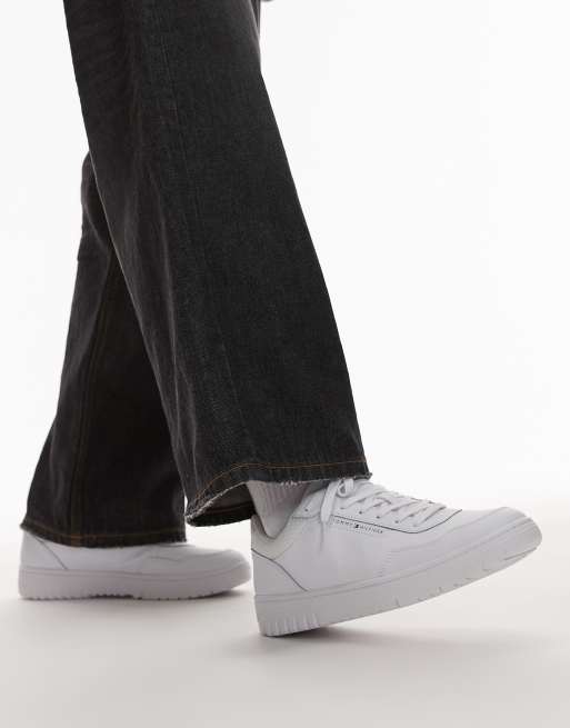 Tommy Hilfiger - Sneakers da basket bianche con dettagli traforati