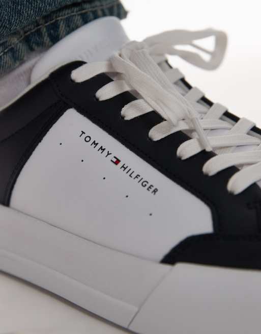Tommy Hilfiger - Sneakers i hvid/marineblå, 4 af 5