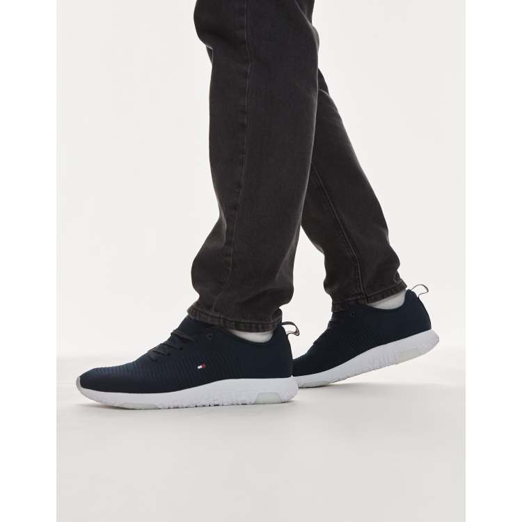 Tommy Hilfiger Sneakers stile runner in maglia nere e bianche ASOS